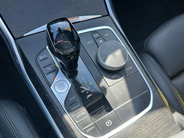 Used 2019 BMW 330i xDrive Sedan w/ Driving Assistance Package image 10