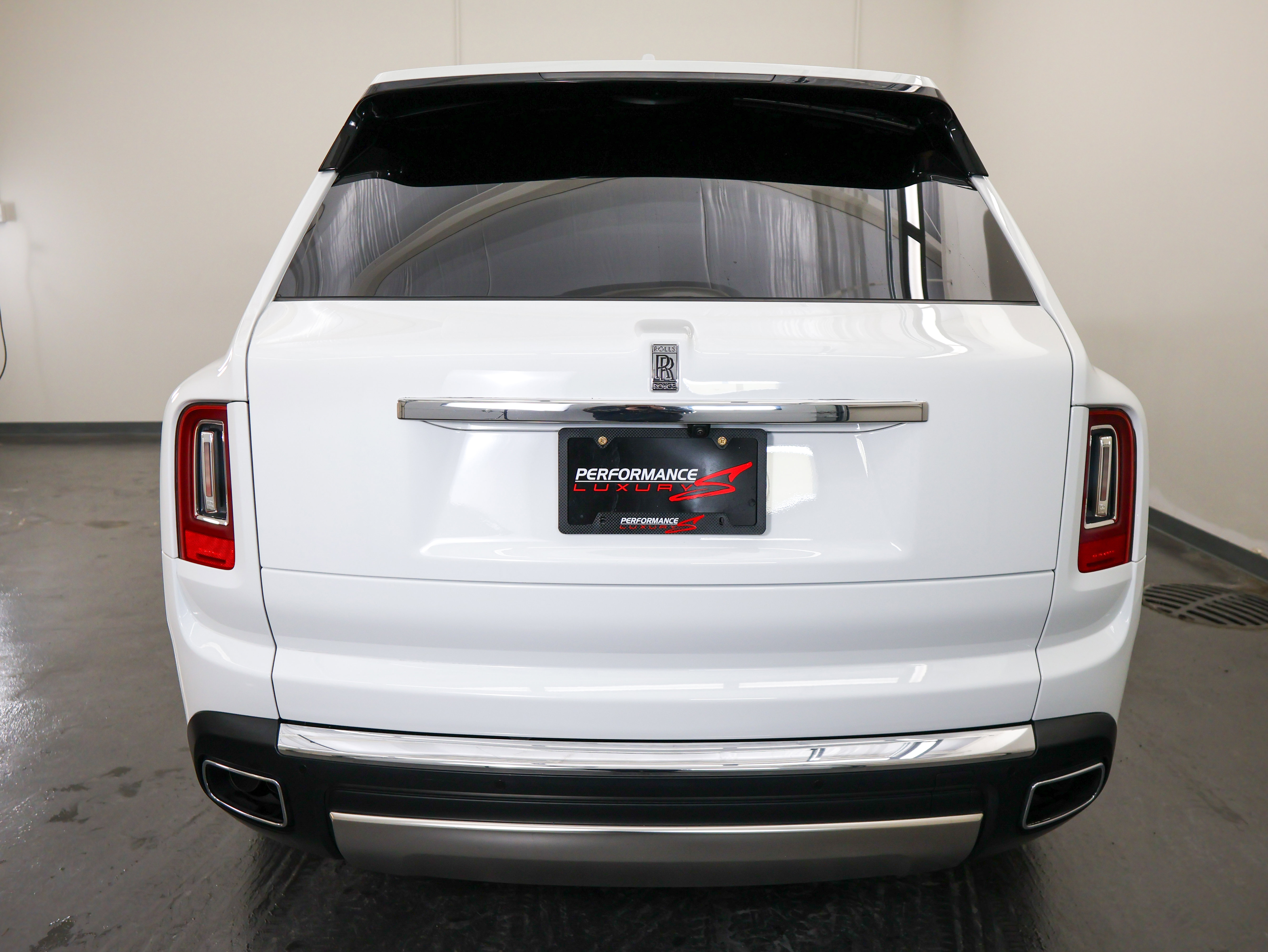 Used 2023 Rolls-Royce Cullinan image 6