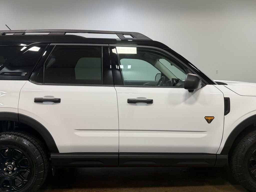 Used 2025 Ford Bronco Sport Badlands AWD/4WD image 32