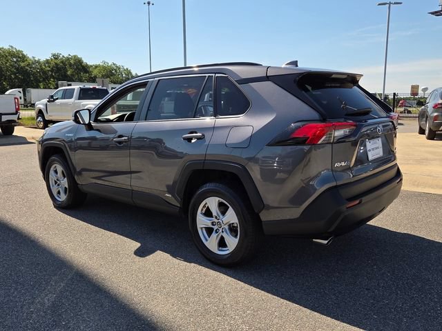 Used 2019 Toyota RAV4 XLE w/ Carpet Mat Package AWD/4WD image 9