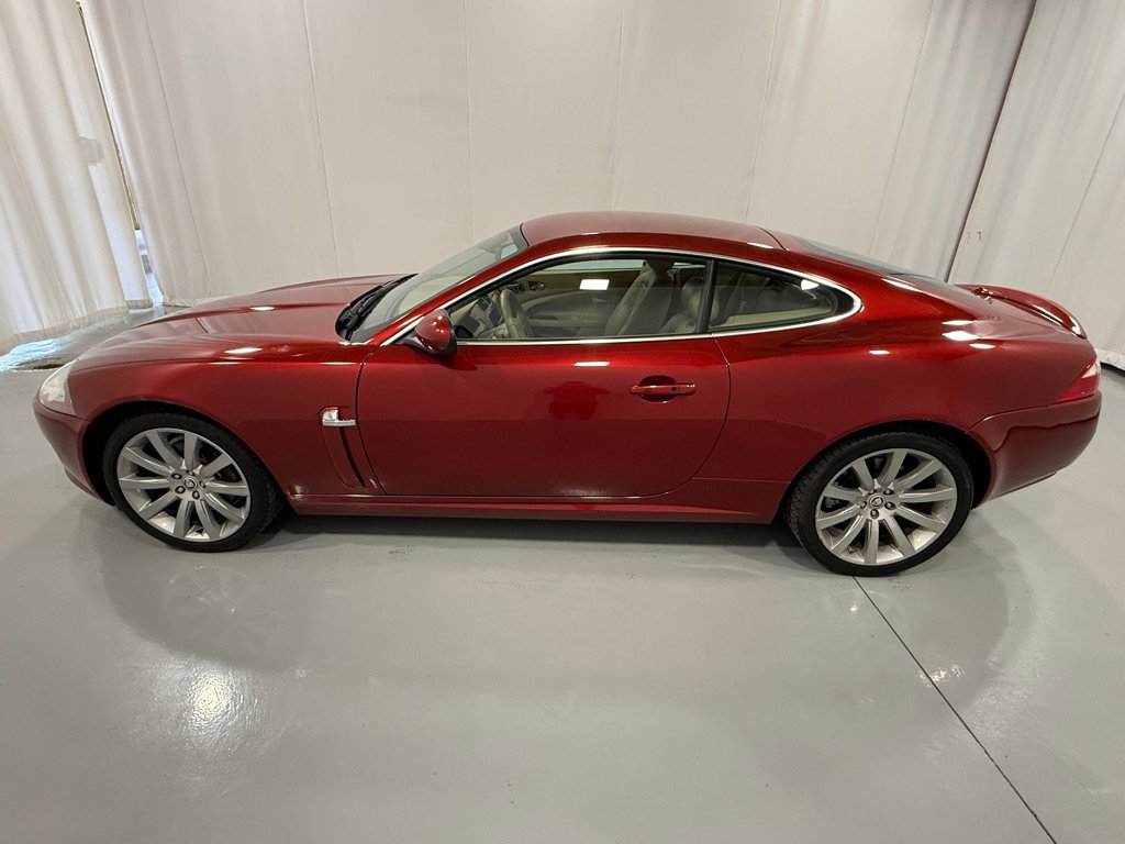 Used 2008 Jaguar XK Coupe image 8