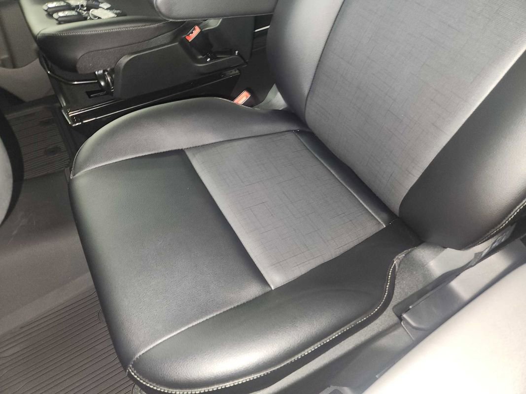 Used 2024 Ford Transit 250 Low Roof AWD image 59