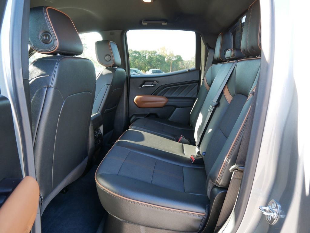 Used 2025 GMC Canyon AT4 w/ Nightfall Edition image 12