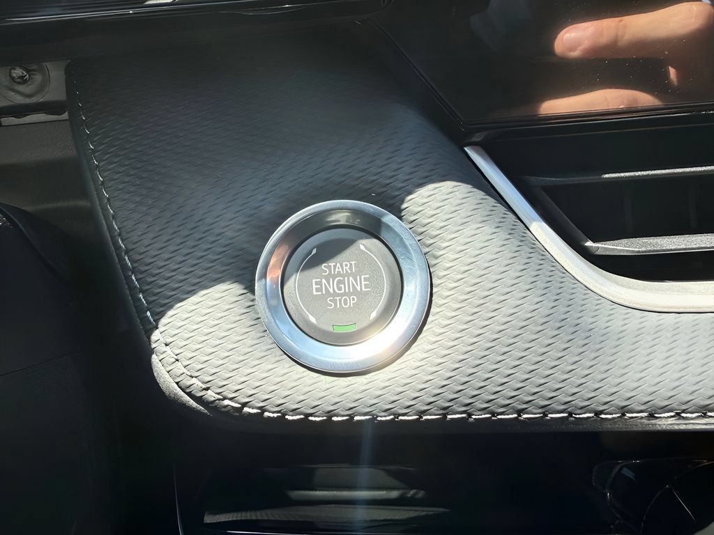 New 2027 Chevrolet Equinox LT FWD image 30