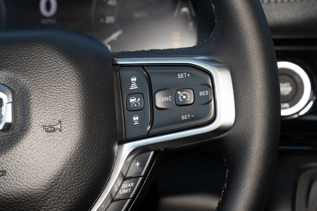 New 2026 RAM 1500 Laramie AWD/4WD image 26