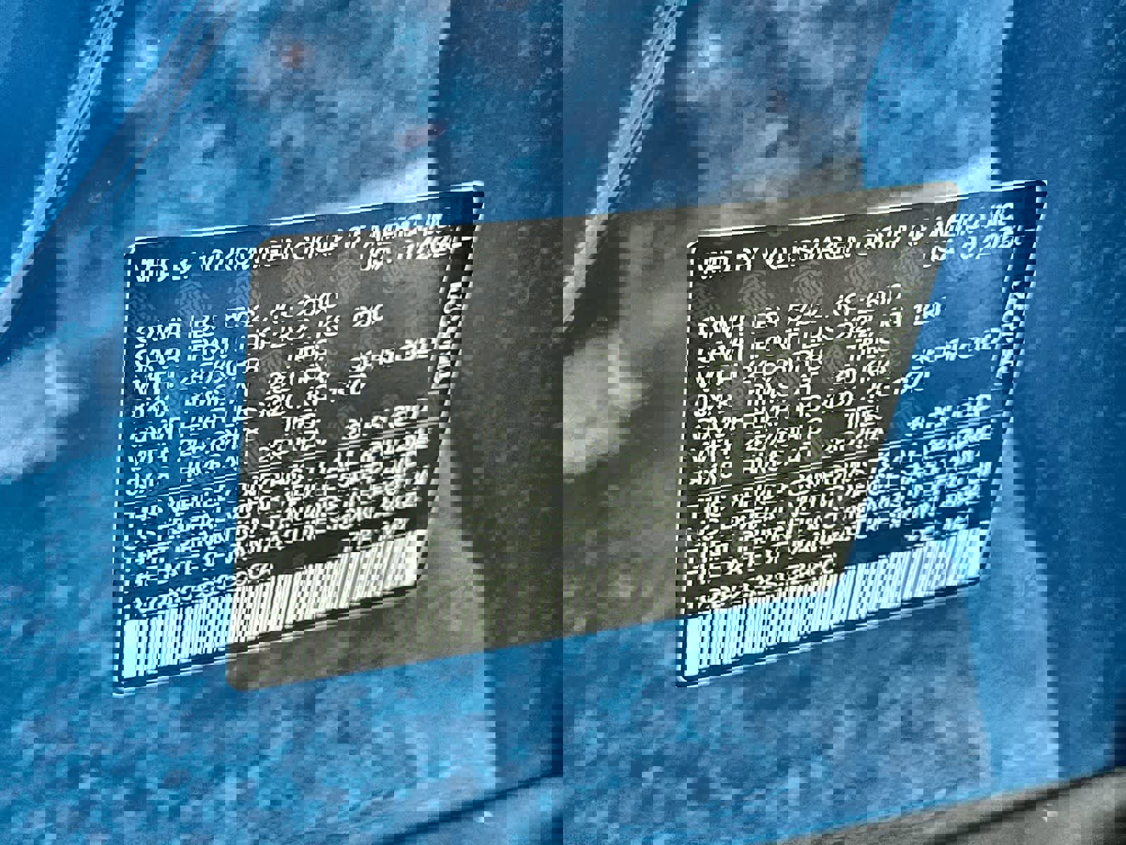 Used 2025 Volkswagen Atlas SE image 21