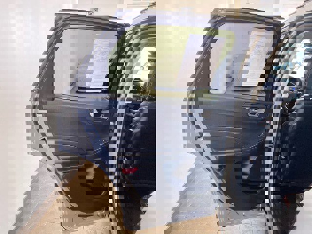 Used 2022 Ford Escape SEL w/ SEL Stealth AWD Package image 10