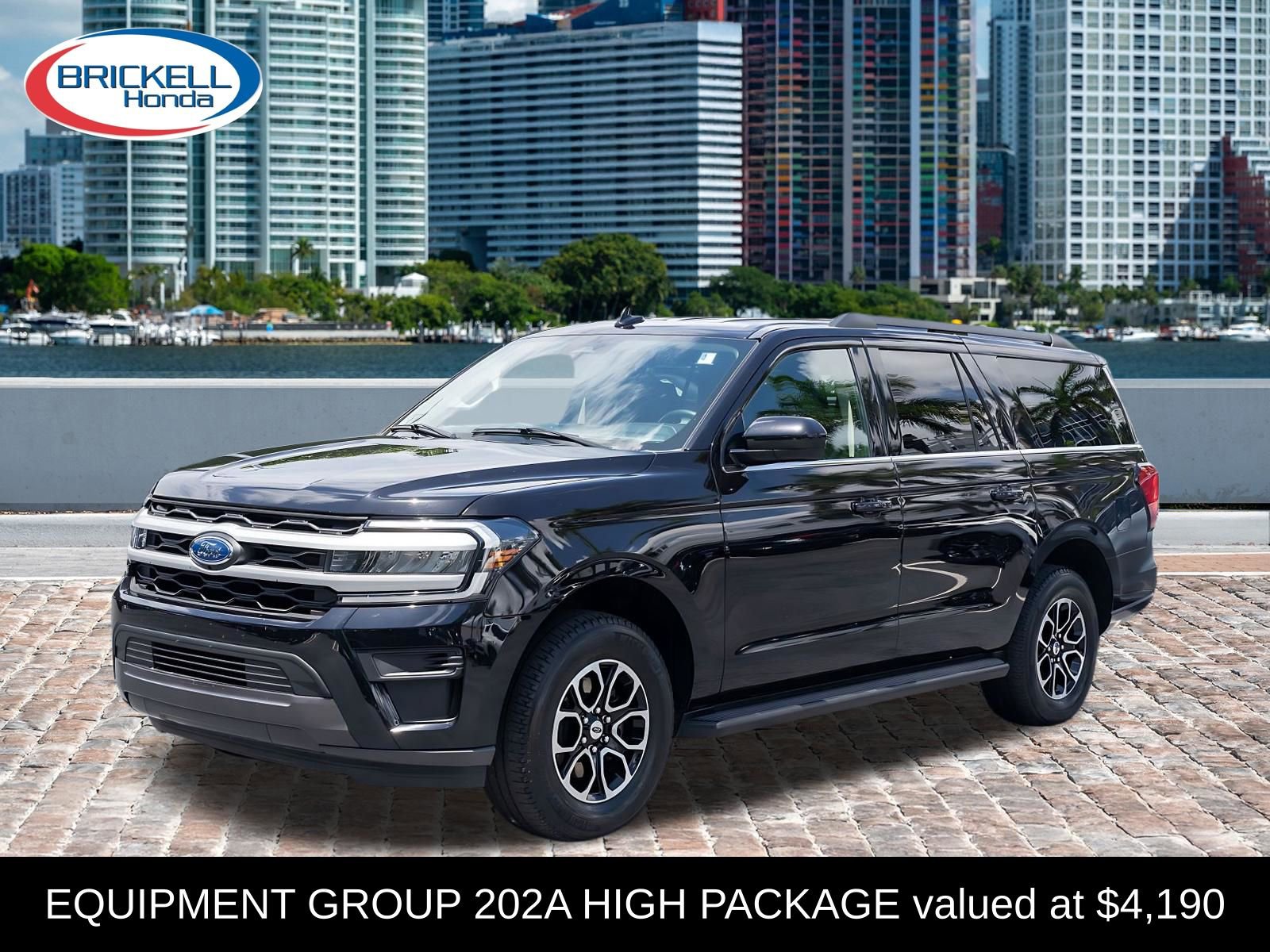 Used 2024 Ford Expedition Max XLT AWD/4WD image 1