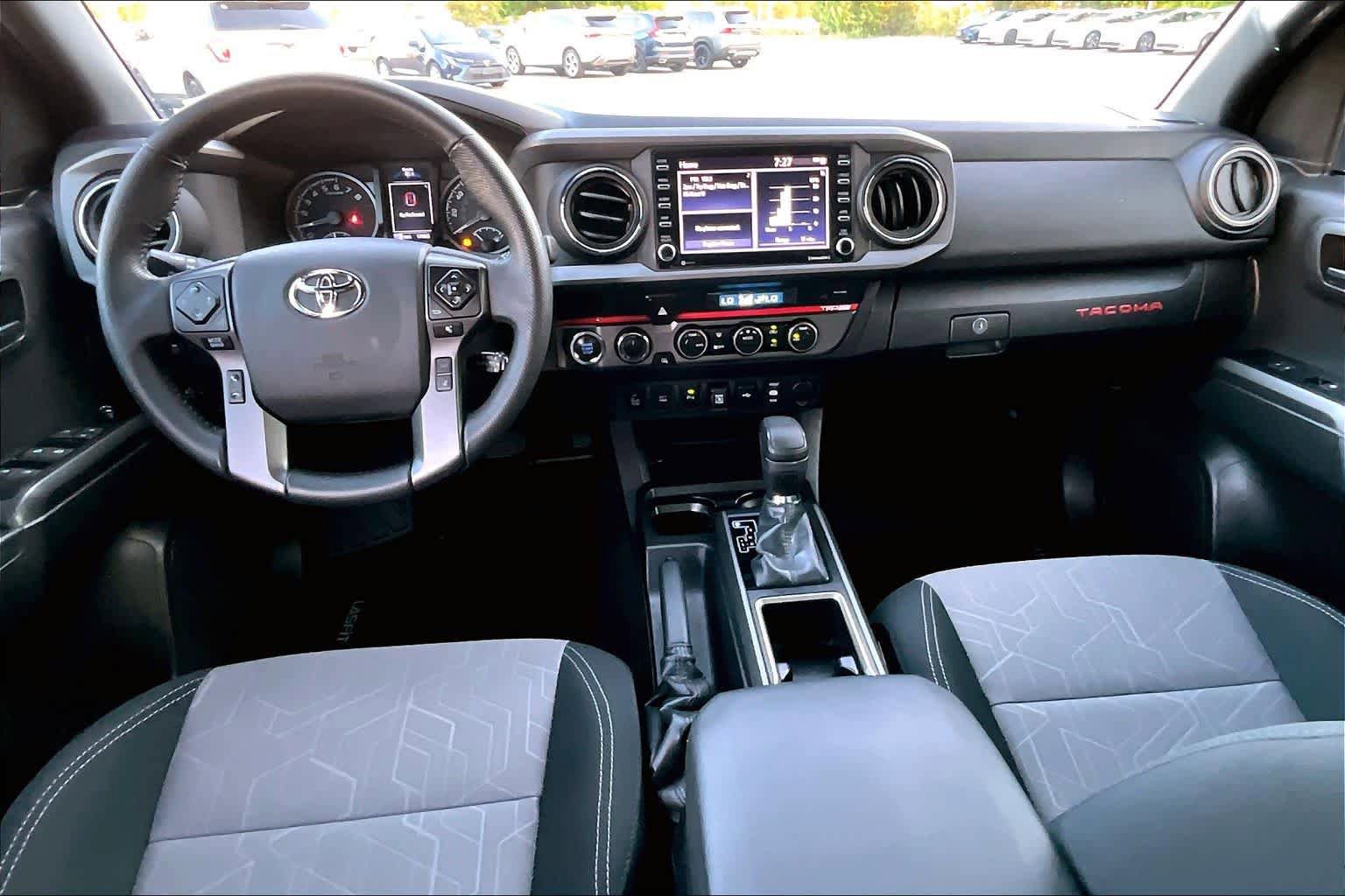 Certified 2023 Toyota Tacoma TRD Off-Road w/ Technology Package AWD/4WD image 15