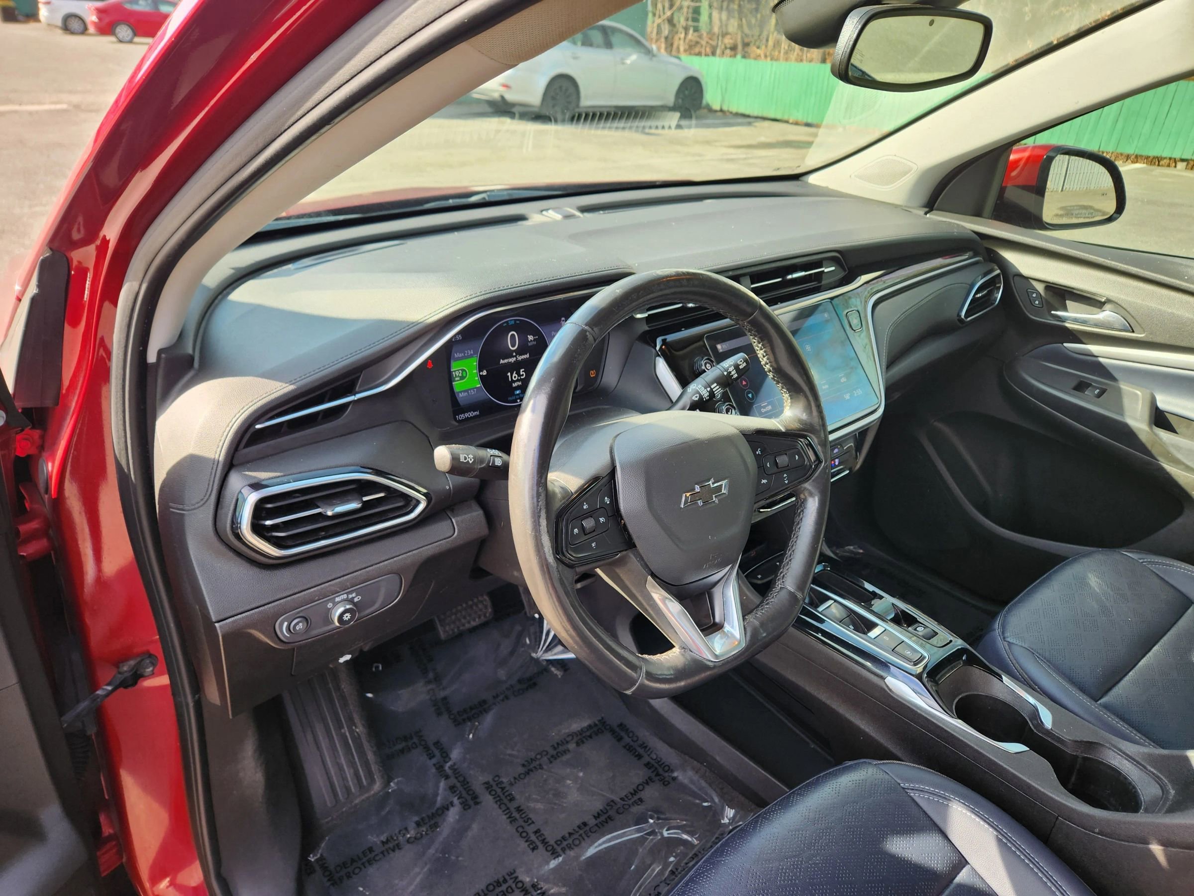 Used 2022 Chevrolet Bolt EUV LT w/ Convenience Package image 24