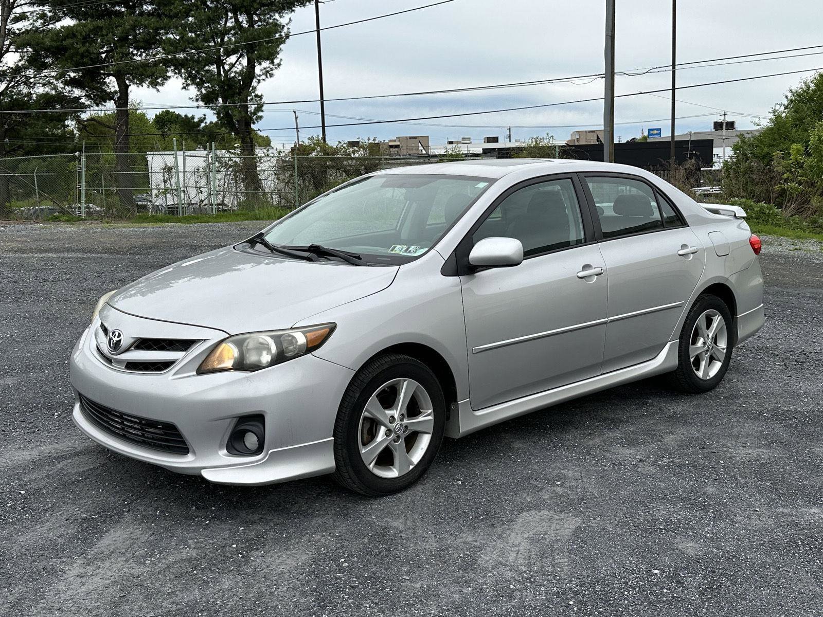 Used 2011 Toyota Corolla S FWD image 4
