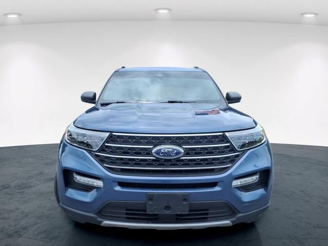 Used 2020 Ford Explorer XLT w/ Equipment Group 202A AWD/4WD image 4
