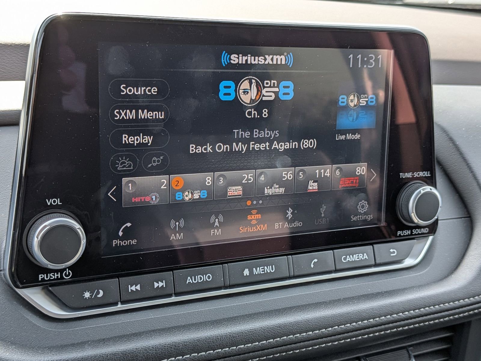 Used 2023 Nissan Rogue SV image 22