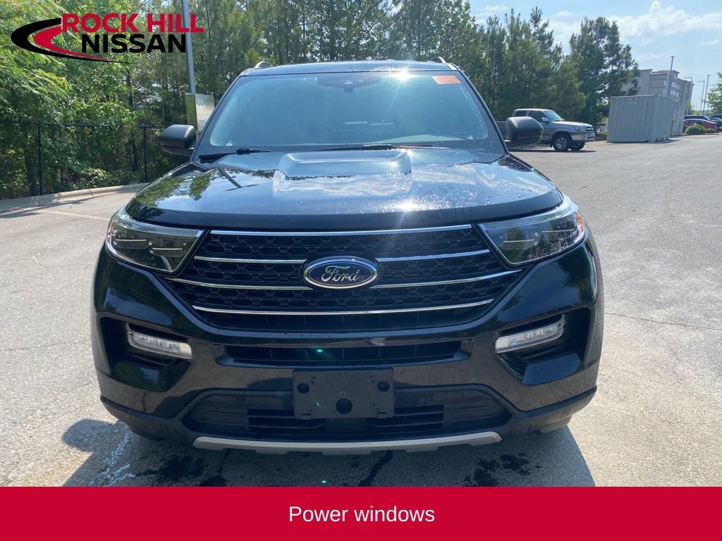 Used 2020 Ford Explorer XLT w/ Equipment Group 202A AWD/4WD image 8