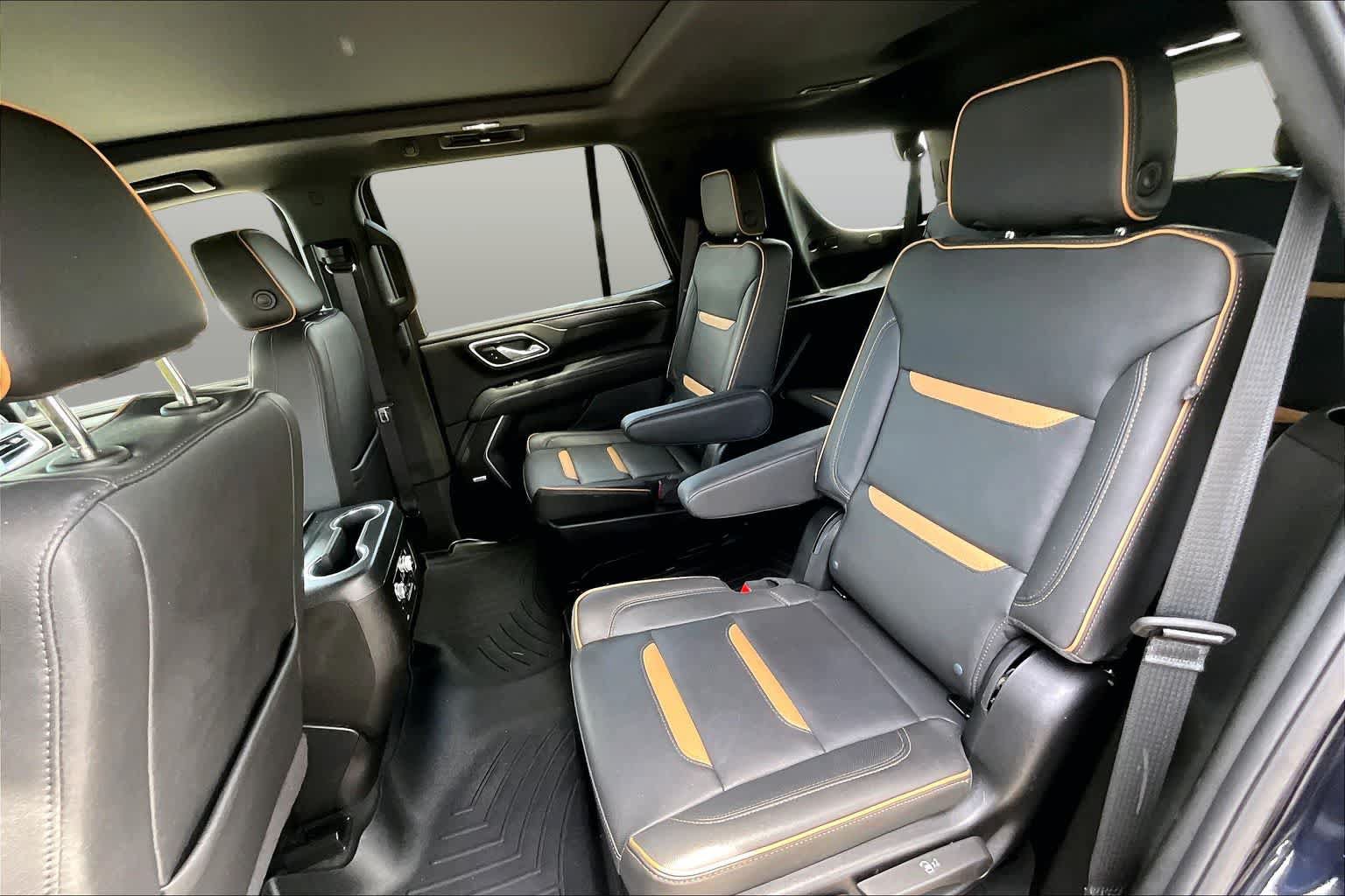 Used 2024 GMC Yukon AT4 w/ Max Trailering Package AWD/4WD image 21