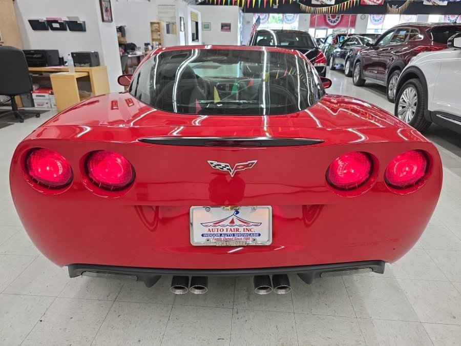 Used 2007 Chevrolet Corvette Coupe w/ Preferred Equipment Group RWD image 5