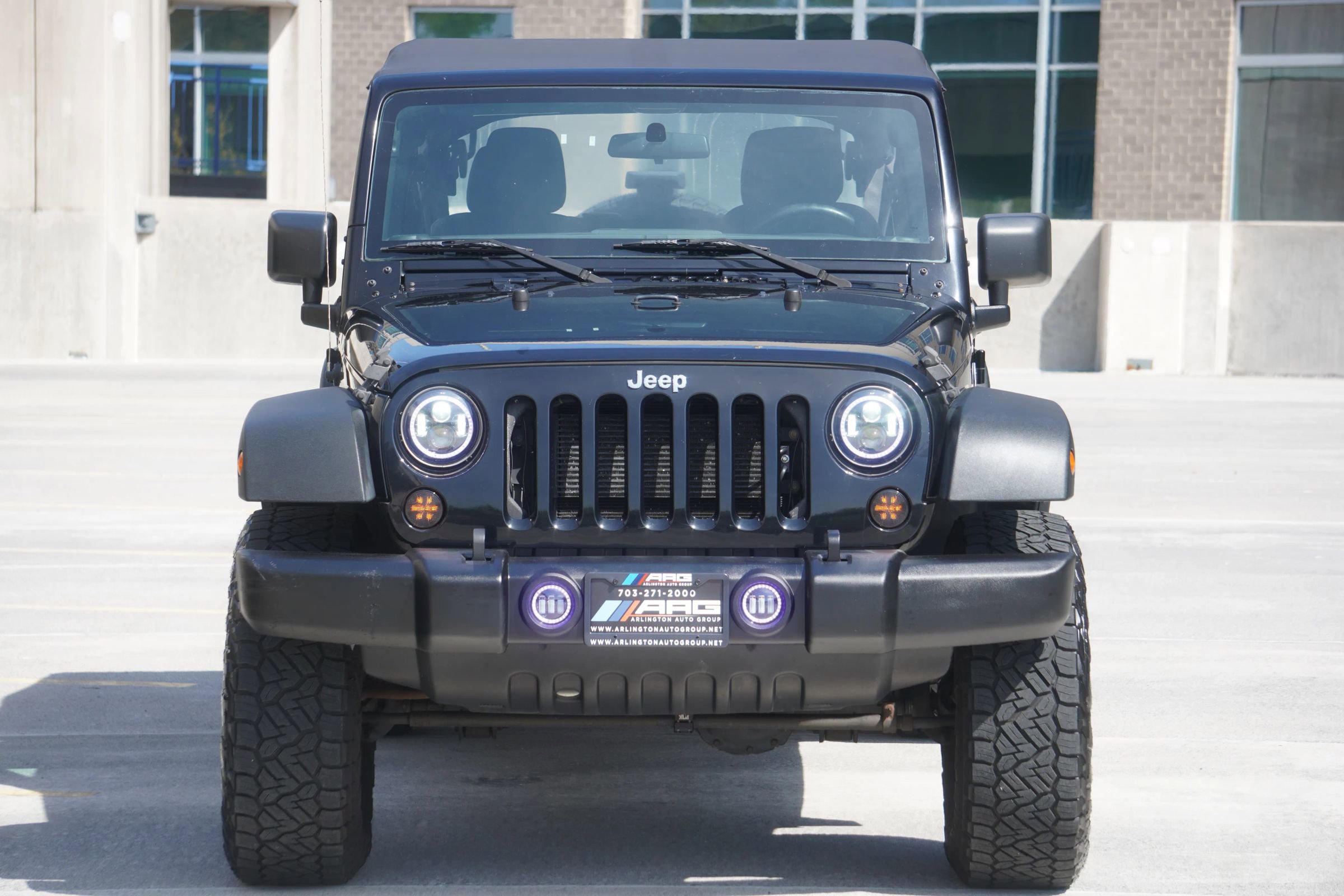 Used 2016 Jeep Wrangler Unlimited Sport w/ Max Tow Package AWD/4WD image 24