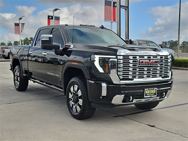 Used 2024 GMC Sierra 2500 Denali w/ Max Trailering Package image 9