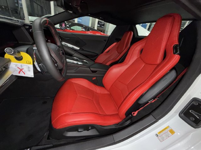 Used 2026 Chevrolet Corvette Stingray Convertible w/ 1LT RWD image 24