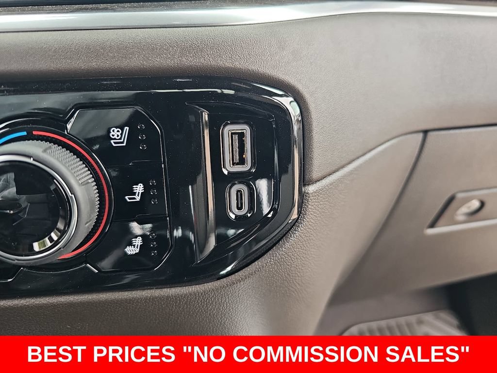 New 2026 Chevrolet Silverado 1500 LTZ w/ Technology Package AWD/4WD image 25