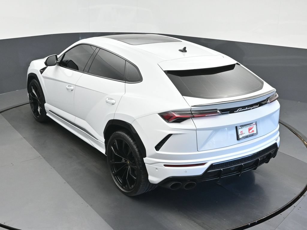 Used 2020 Lamborghini Urus AWD/4WD image 36