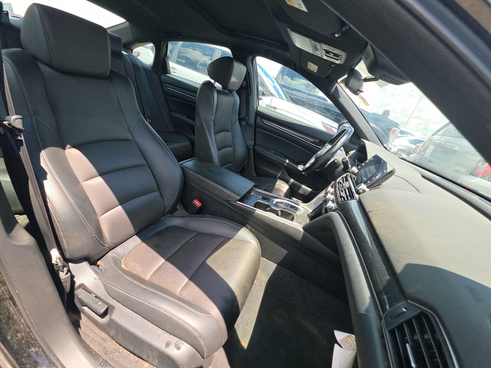 Used 2022 Honda Accord Sport image 10