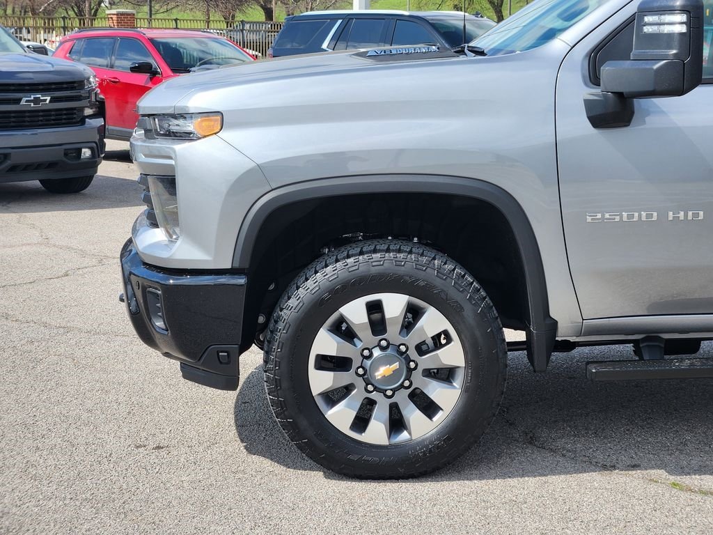 New 2026 Chevrolet Silverado 2500 Custom w/ Custom Value Package AWD/4WD image 8