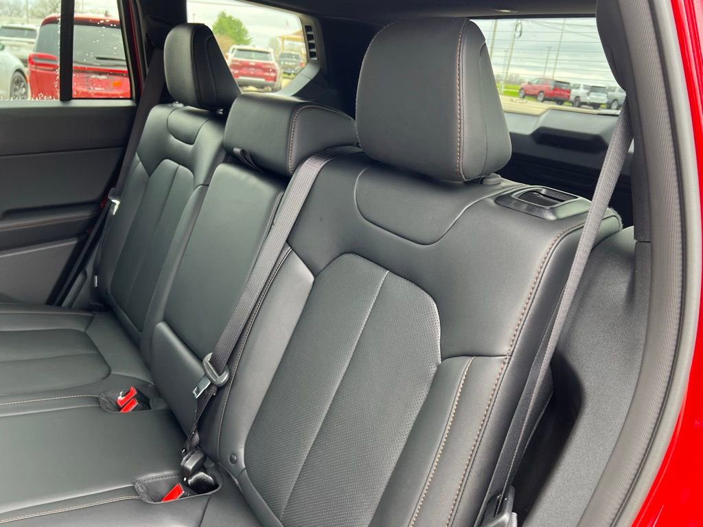 New 2026 Jeep Cherokee Limited AWD/4WD image 18
