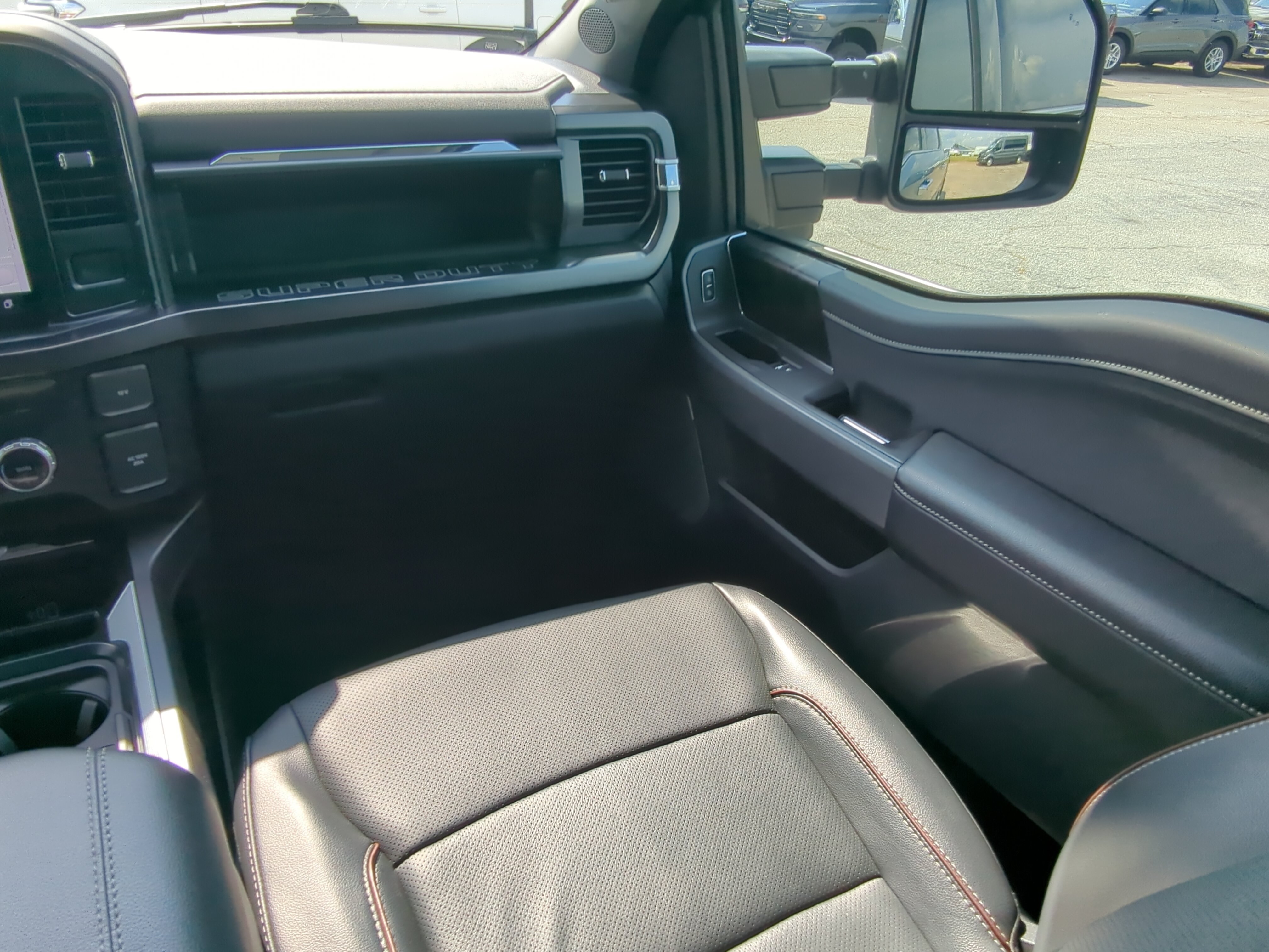 Certified 2023 Ford F250 Lariat w/ Chrome Package AWD/4WD image 15