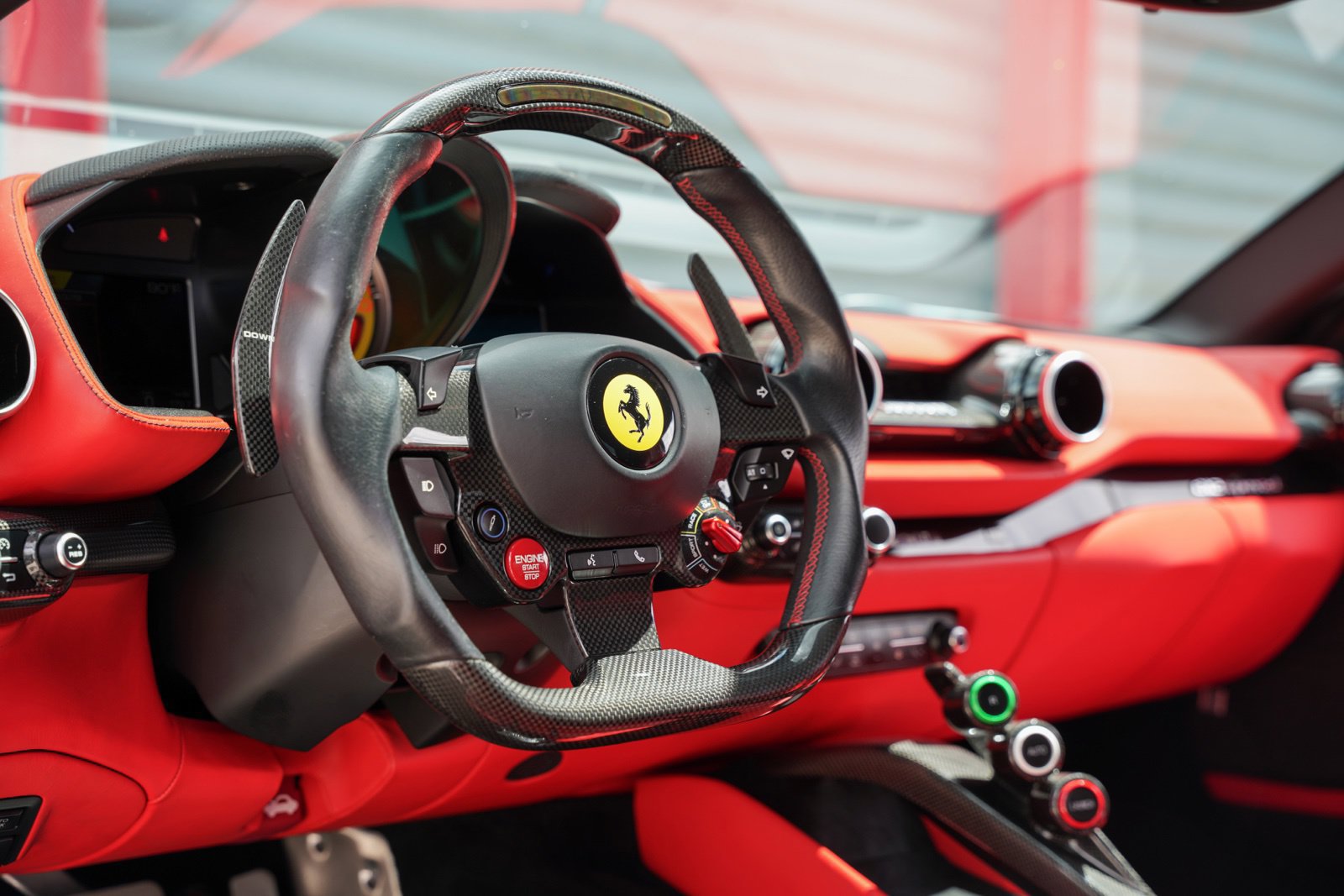 Used 2020 Ferrari 812 Superfast RWD image 44