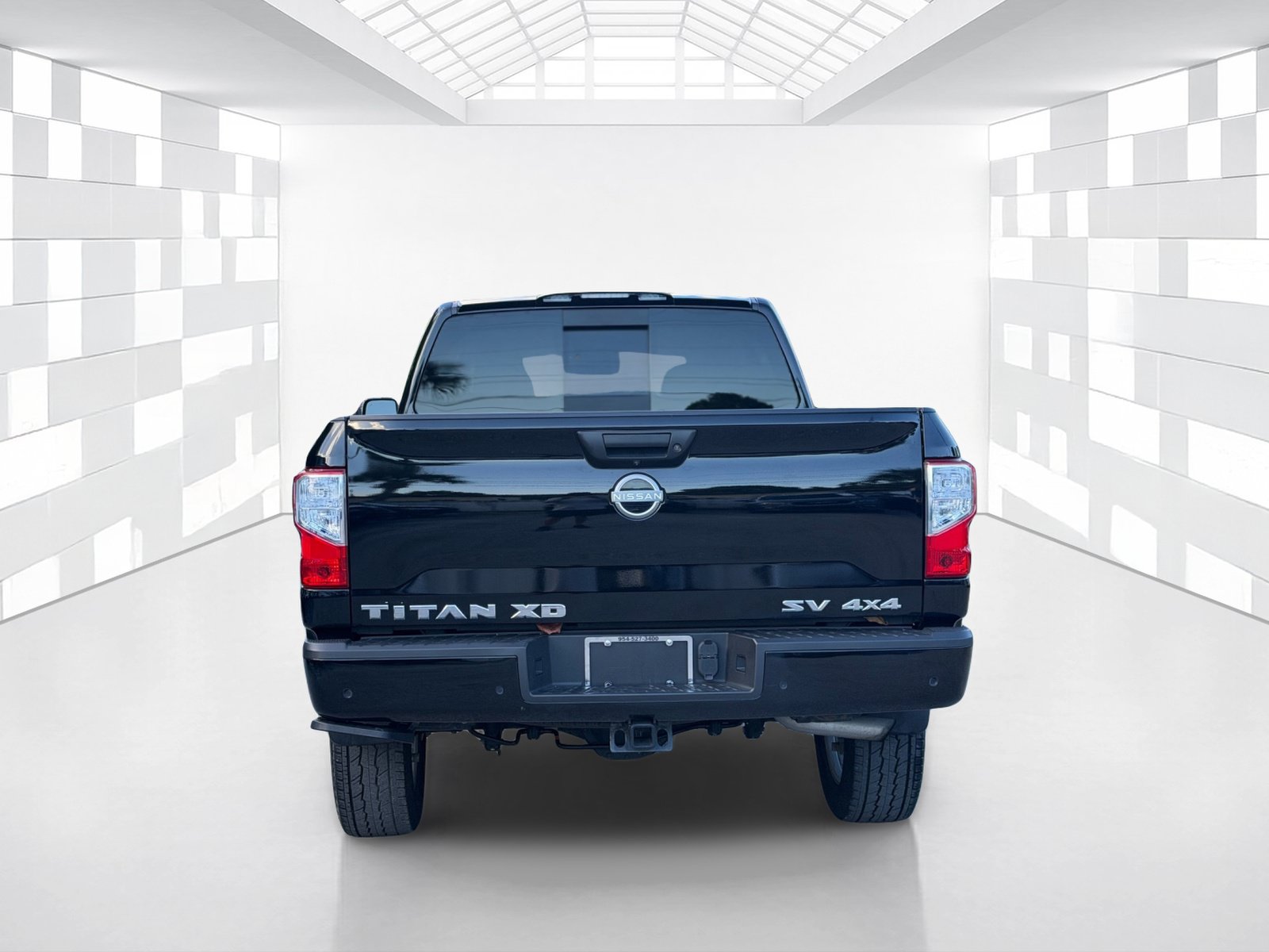 Certified 2024 Nissan Titan SV w/ SV Convenience Package AWD/4WD image 6