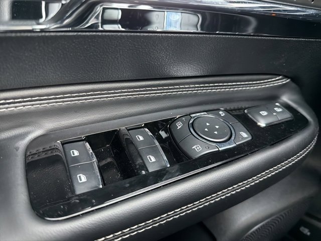 New 2026 Lincoln Corsair Premiere image 18