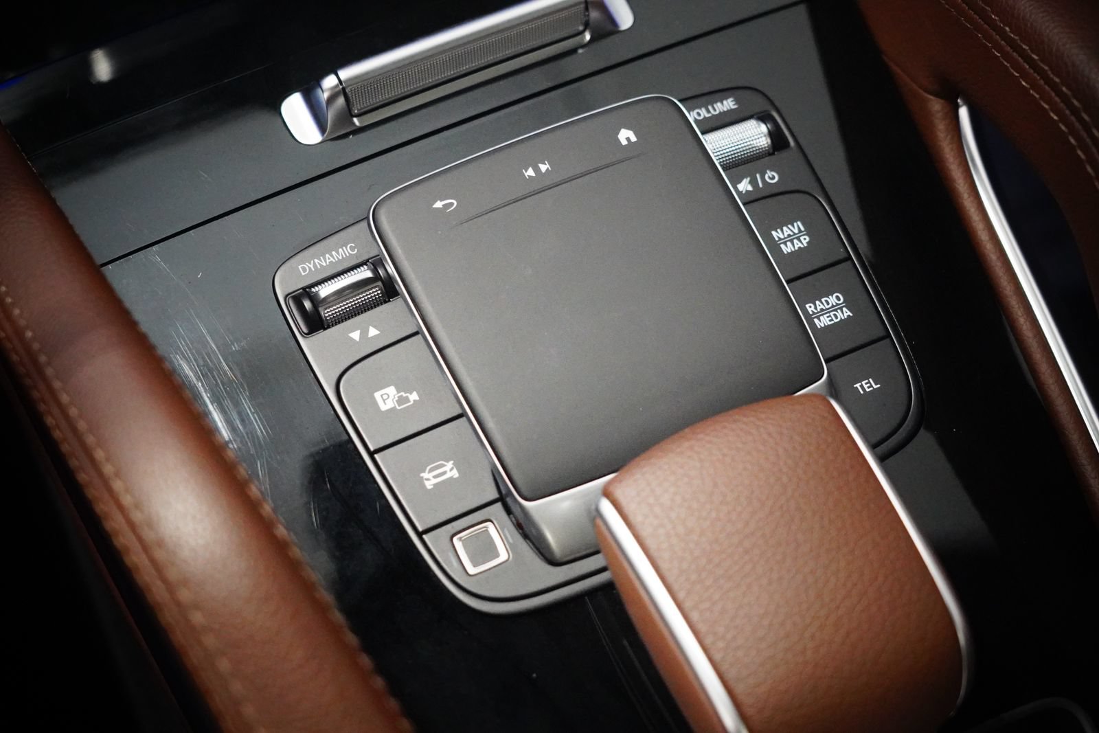 Certified 2025 Mercedes-Benz GLE 450 4MATIC Coupe image 26