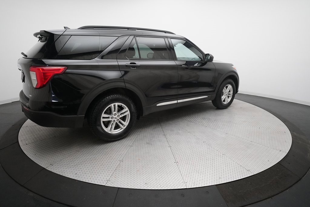 Used 2020 Ford Explorer XLT w/ Class III Trailer Tow Package image 38