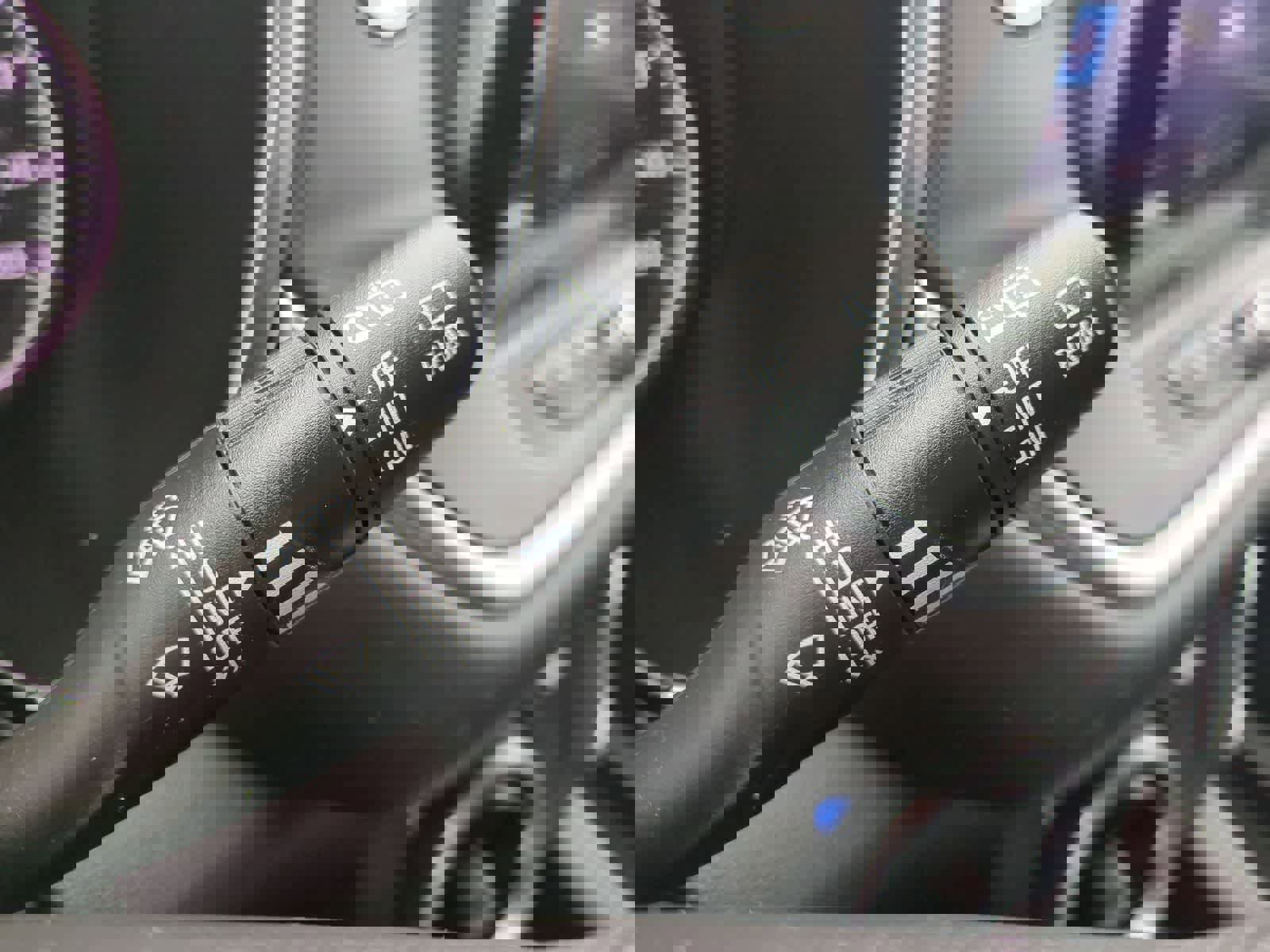 Used 2021 Chevrolet Blazer LT FWD image 25