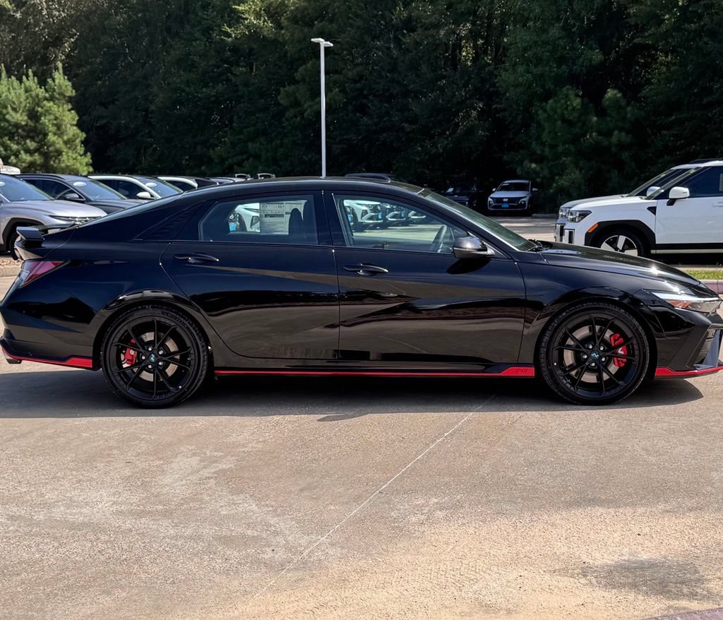 New 2026 Hyundai Elantra N FWD image 10