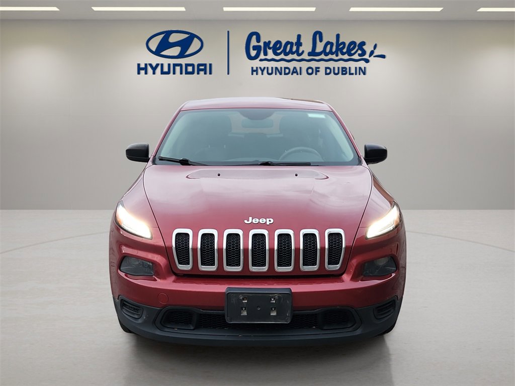 Used 2015 Jeep Cherokee Sport image 8