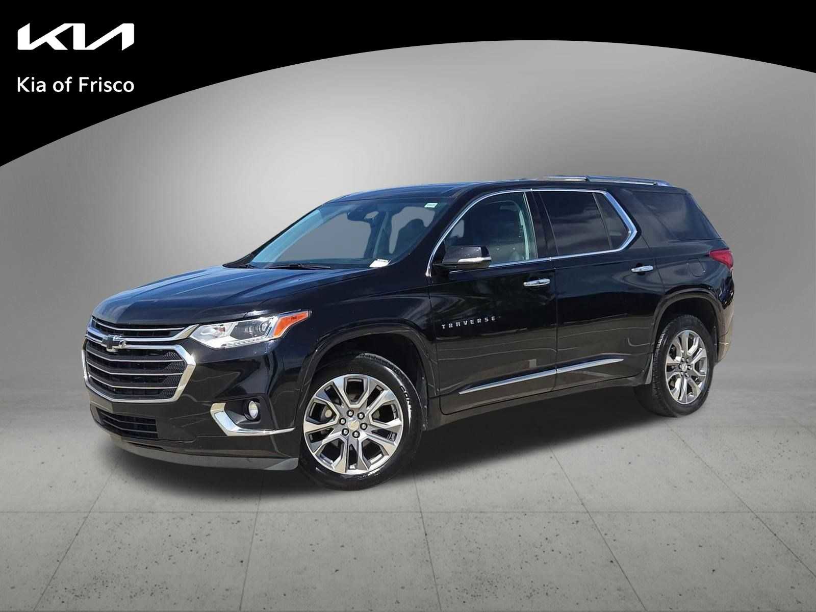 Used 2019 Chevrolet Traverse Premier w/ Driver Confidence II Package FWD image 1