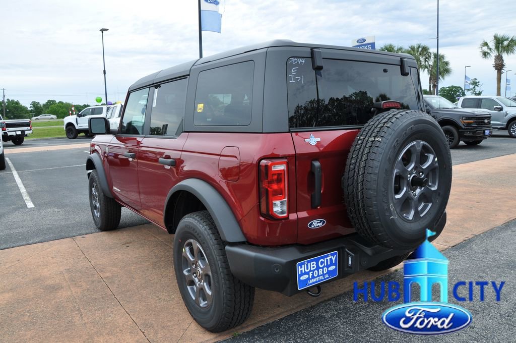 New 2026 Ford Bronco Big Bend image 3