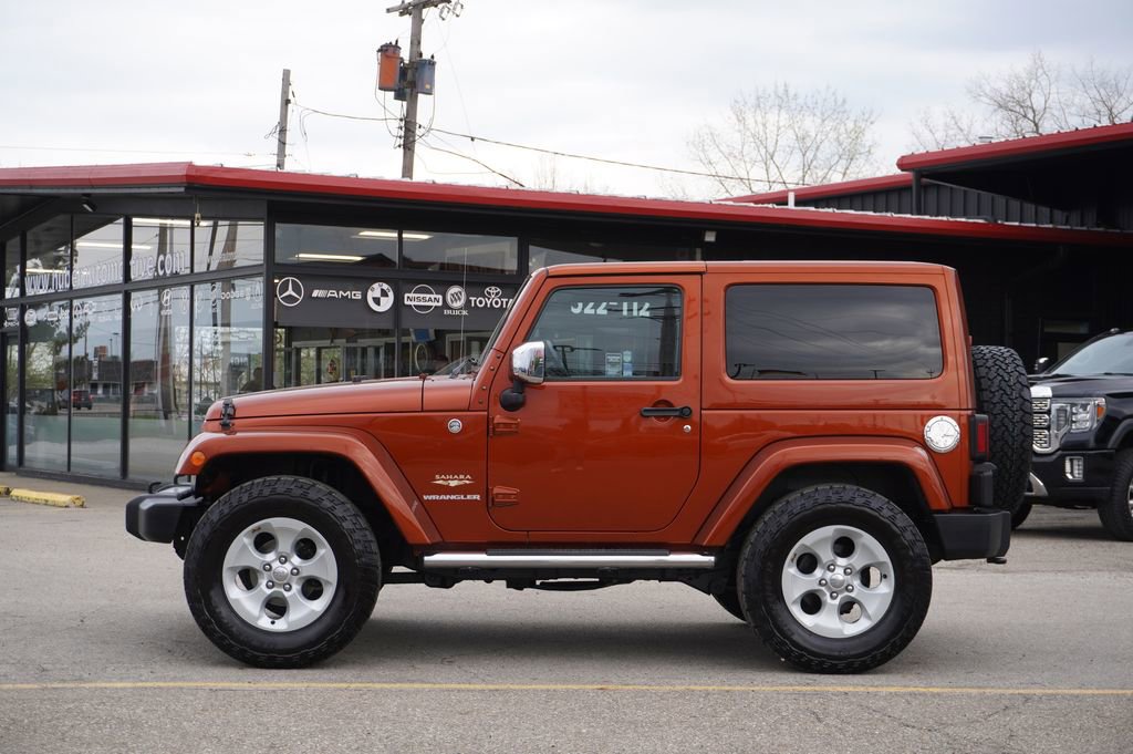 Used 2014 Jeep Wrangler Sahara w/ Dual Top Group image 4