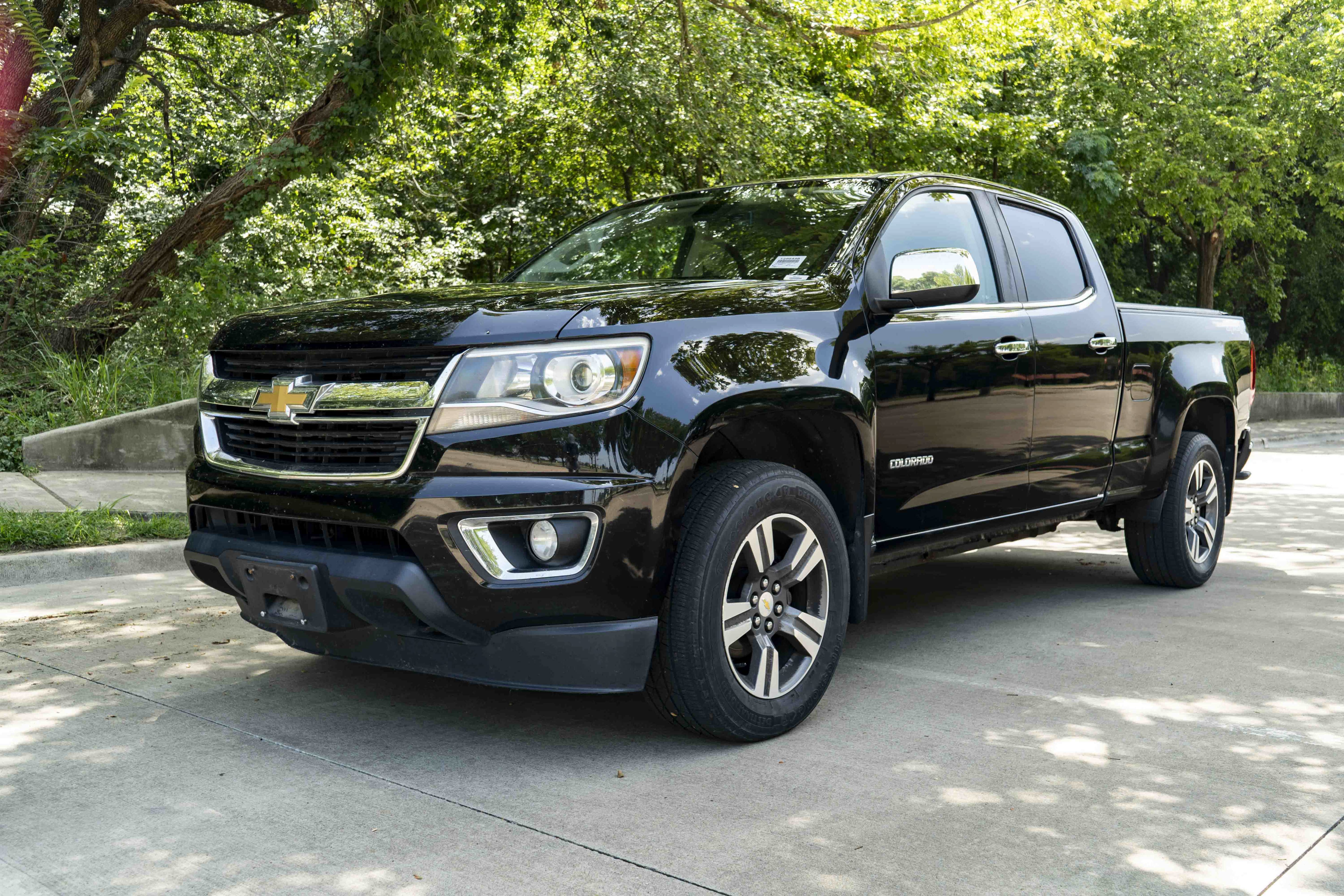 Used 2018 Chevrolet Colorado LT w/ Luxury Package, Chrome AWD/4WD image 5