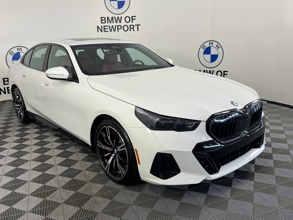 Certified 2026 BMW 530i xDrive w/ M Sport Package image 1