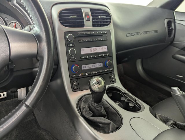 Used 2006 Chevrolet Corvette Convertible w/ Preferred Equipment Group image 26