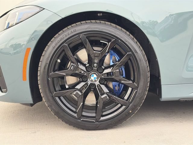 Used 2026 BMW 430i Coupe w/ M Sport Package RWD image 10