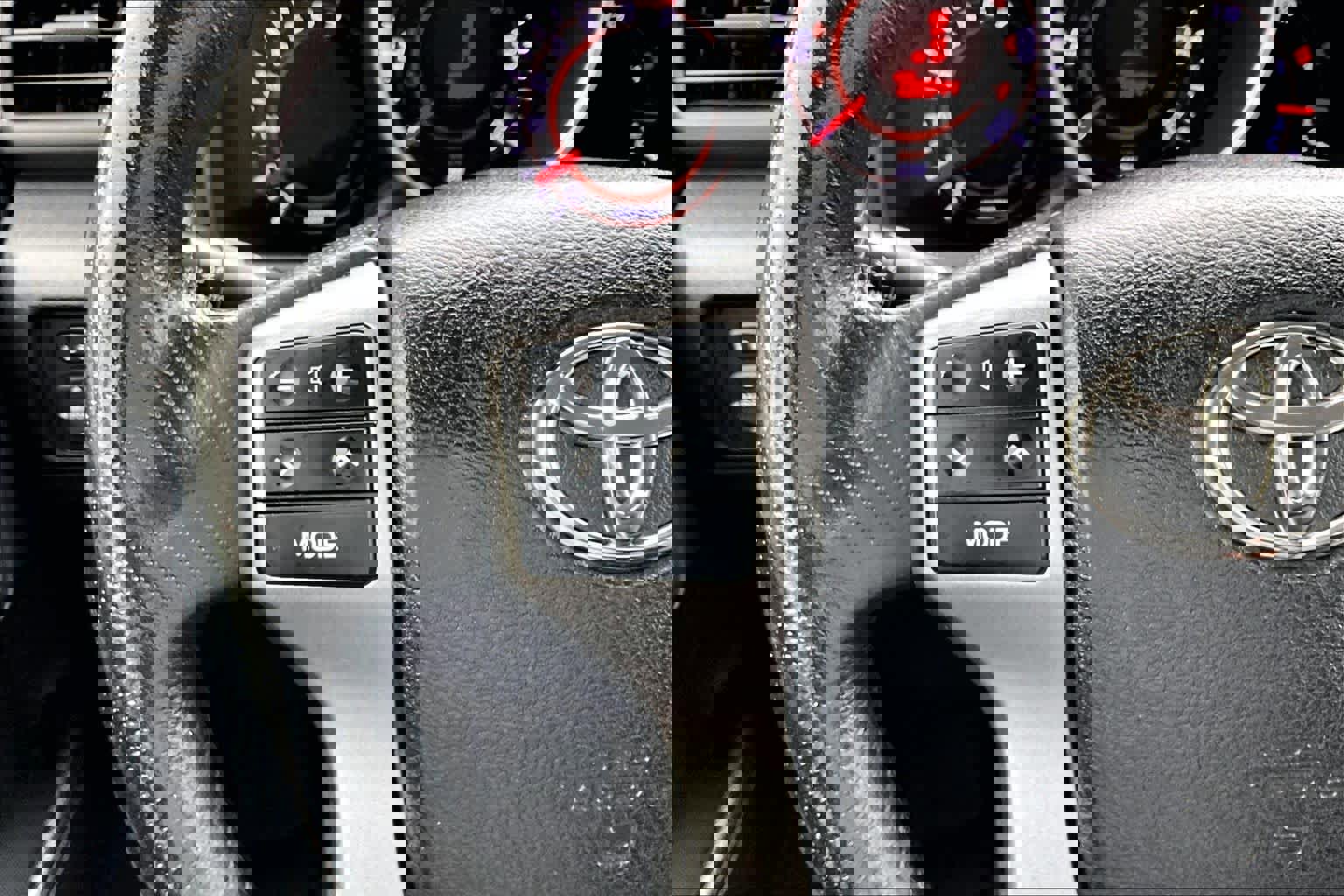 Used 2012 Toyota 4Runner Limited image 23