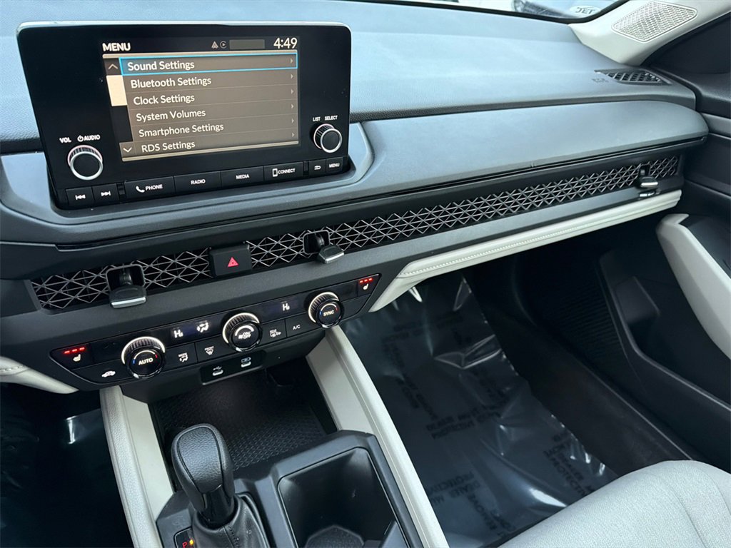 Used 2024 Honda Accord EX image 22