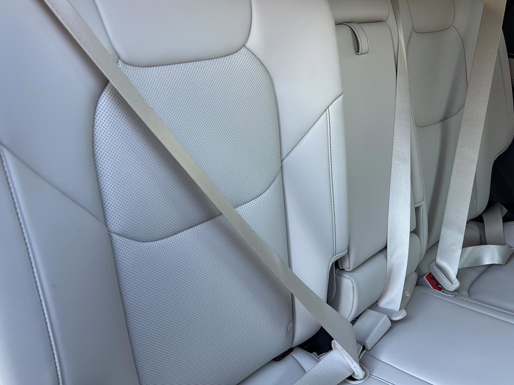 Used 2026 Genesis GV70 2.5T Select image 42