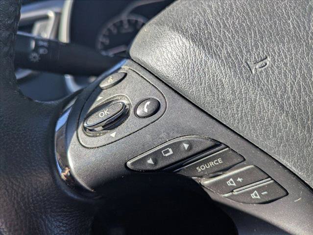 Used 2021 Nissan Murano SV FWD image 15