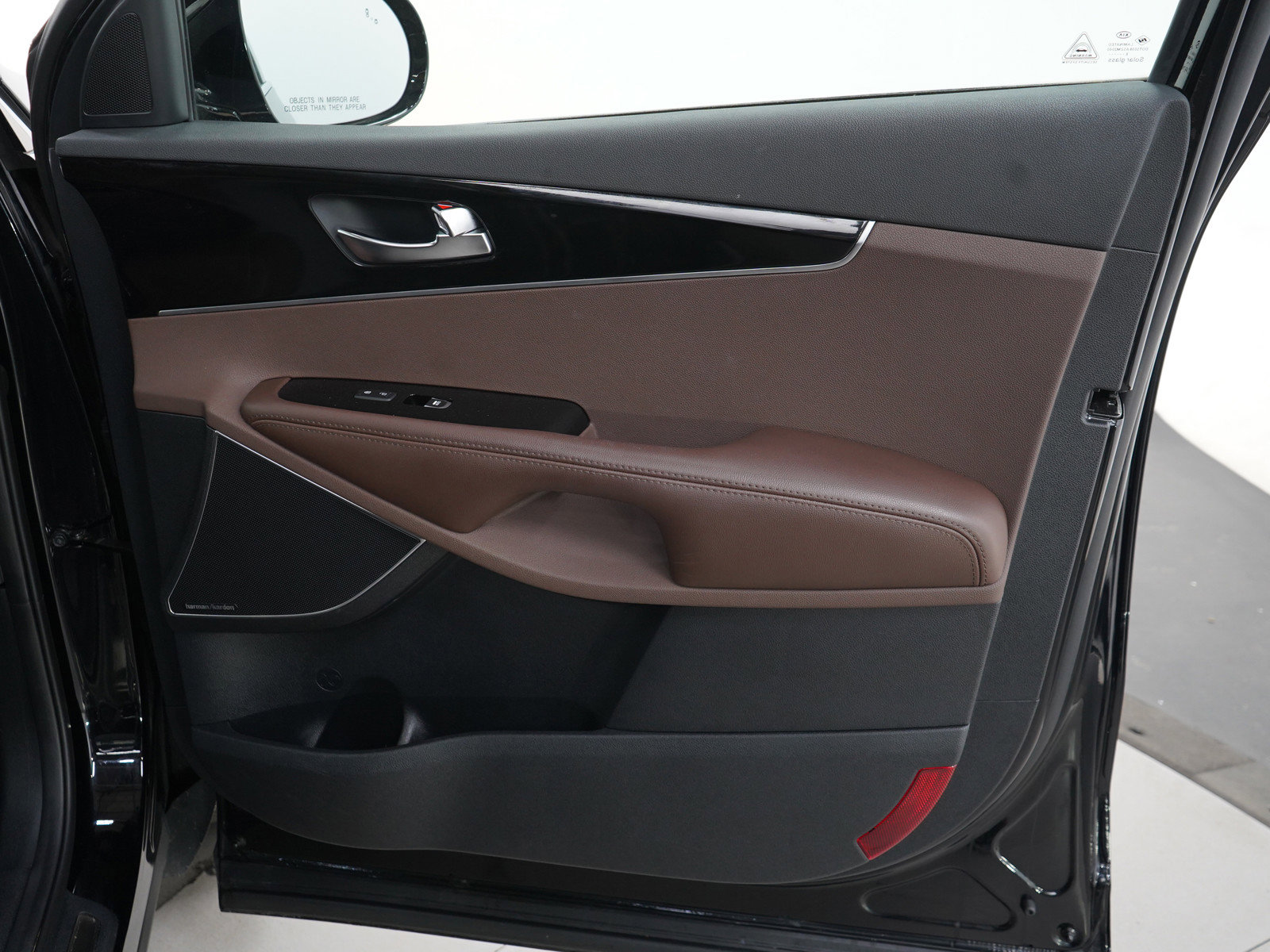 Used 2019 Kia Sorento SX w/ SX Touring Package image 12