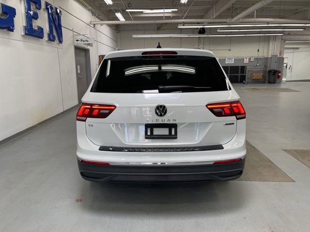 Certified 2023 Volkswagen Tiguan SE AWD/4WD image 3